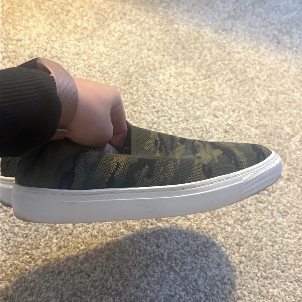 ⭐️Nordstrom Steven Size 7 Camouflage Slip-On Sneakers - Picture 3 of 6
